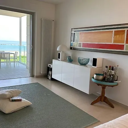 Casa Mimi Al Mare Apartament *
